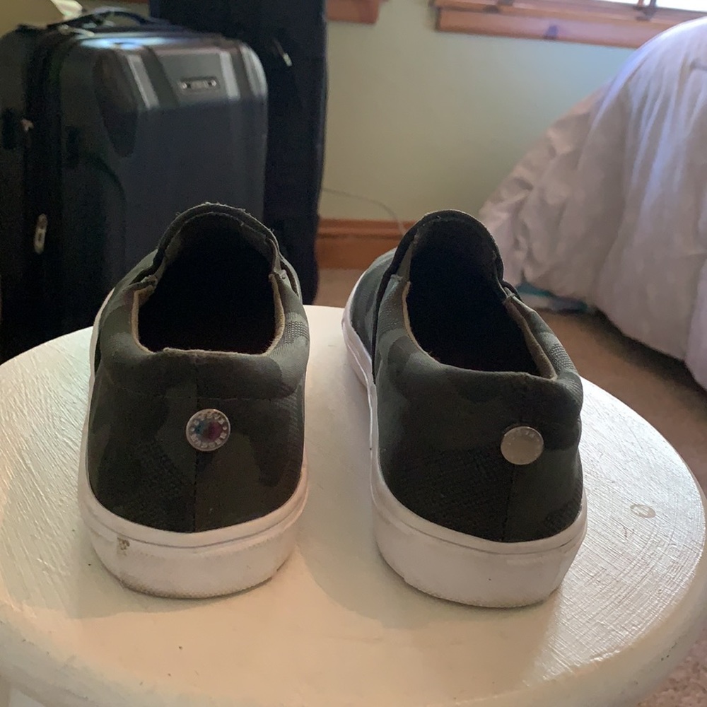 Steve Madden Slides Dark Camo - image 3